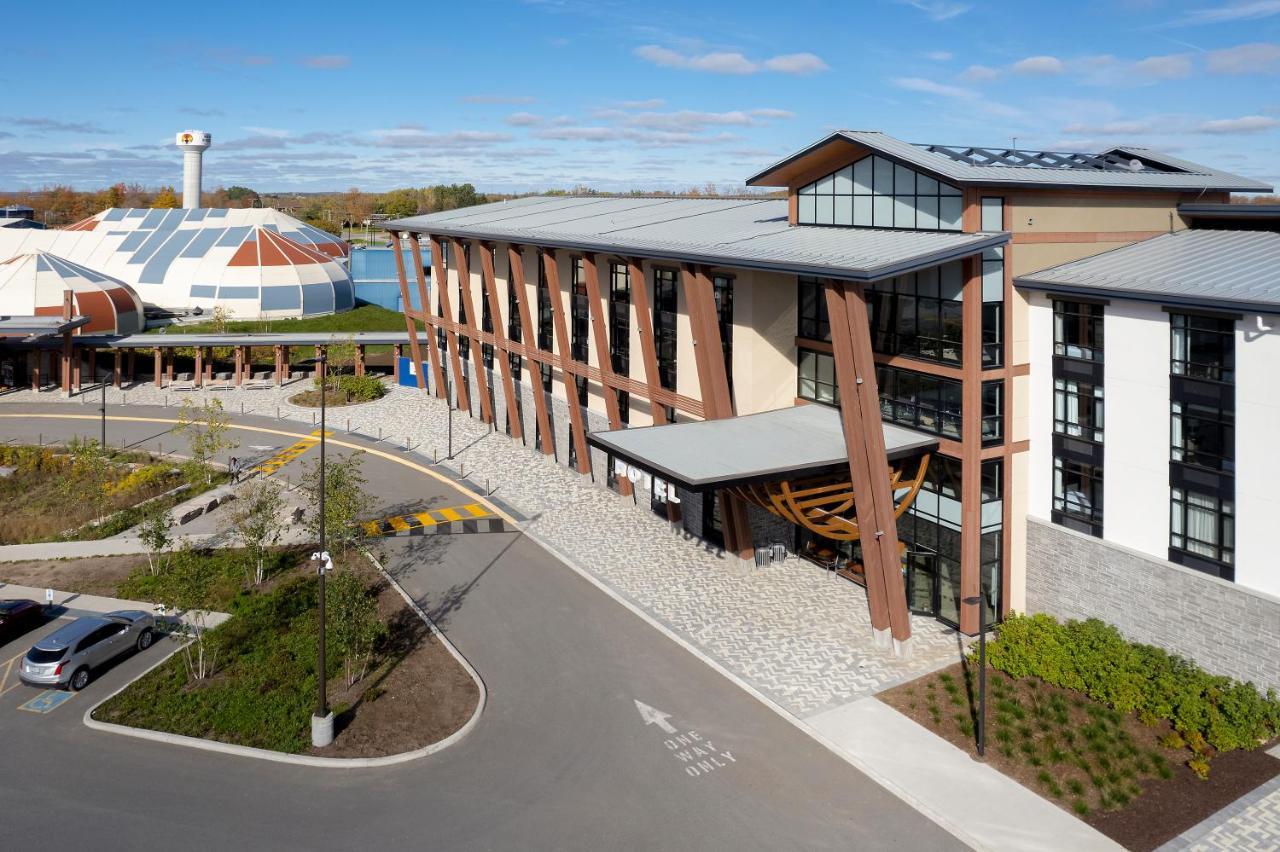 Great Blue Heron Hotel Port Perry Exterior foto